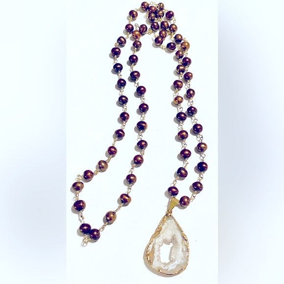 Chocolate Pearls with Sliced Gold Edged Agate Necklace - Picture 3 of 3